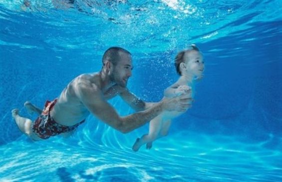 Инструктор по плаванию для ребенка!